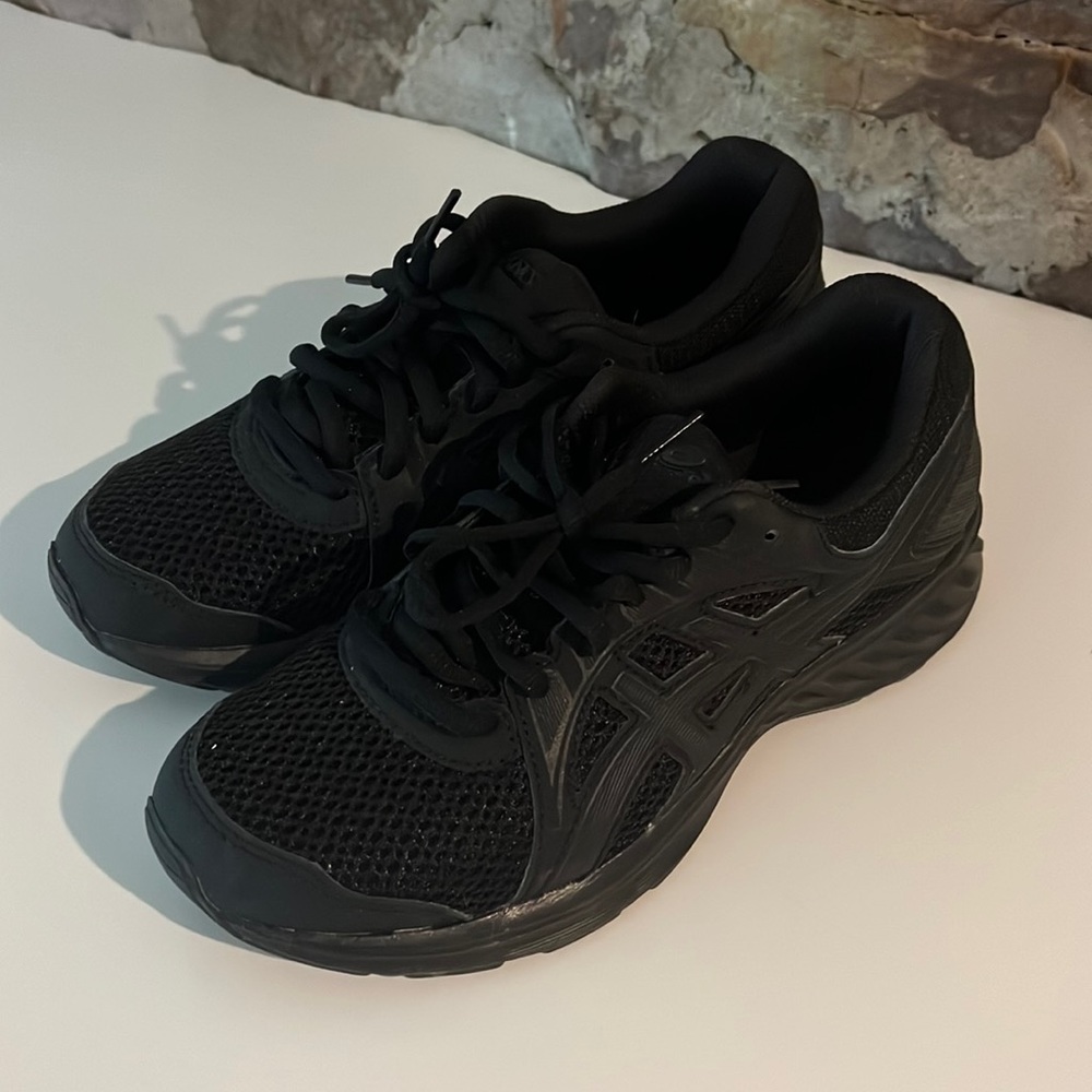 ASICS 7.5 wide